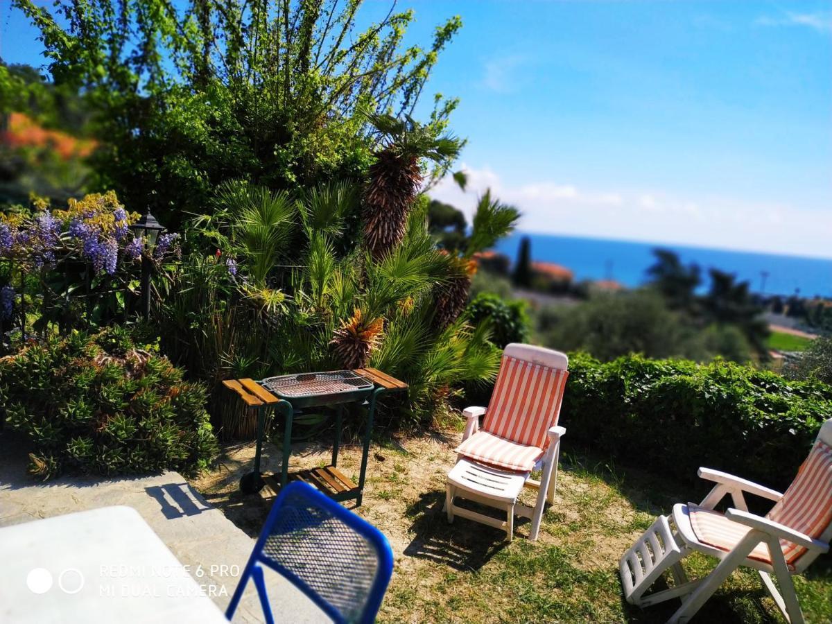 Apartamento Giardino Miramare Citra Zero Zero Ottanta Trentuno Lt 0737 Imperia Exterior foto